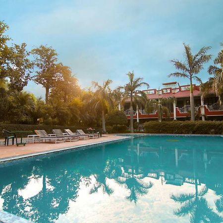 Hotel The Narayana Palace By Salvus à Rishīkesh Extérieur photo