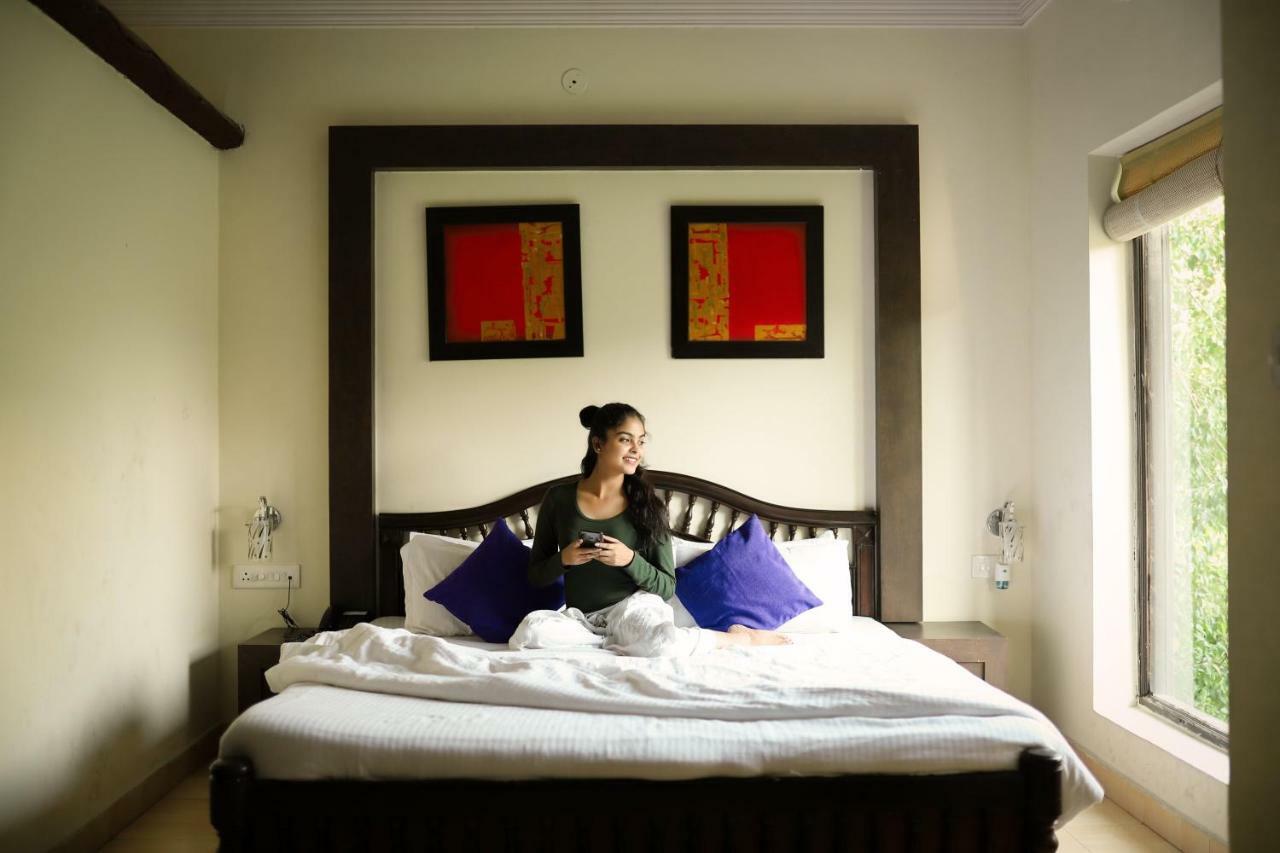 Hotel The Narayana Palace By Salvus à Rishīkesh Extérieur photo