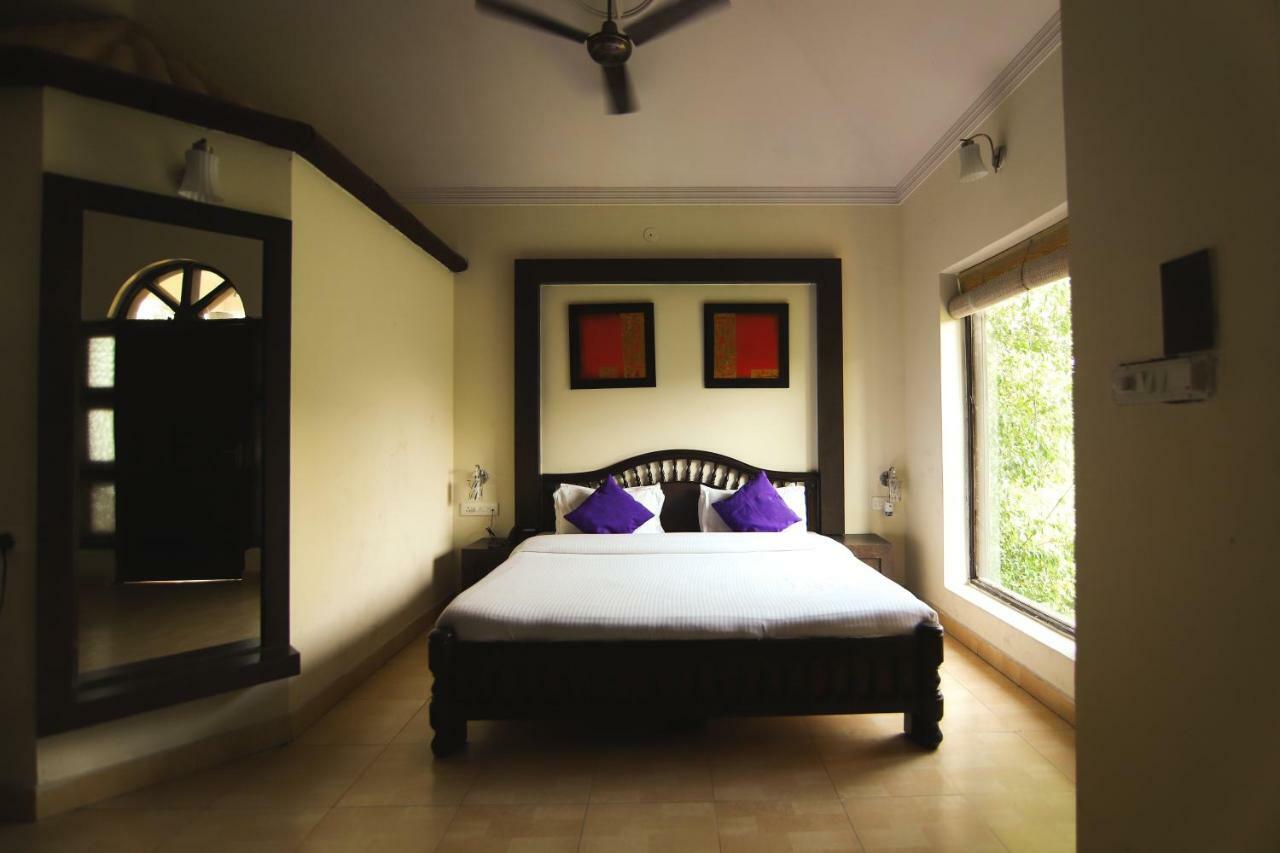 Hotel The Narayana Palace By Salvus à Rishīkesh Extérieur photo